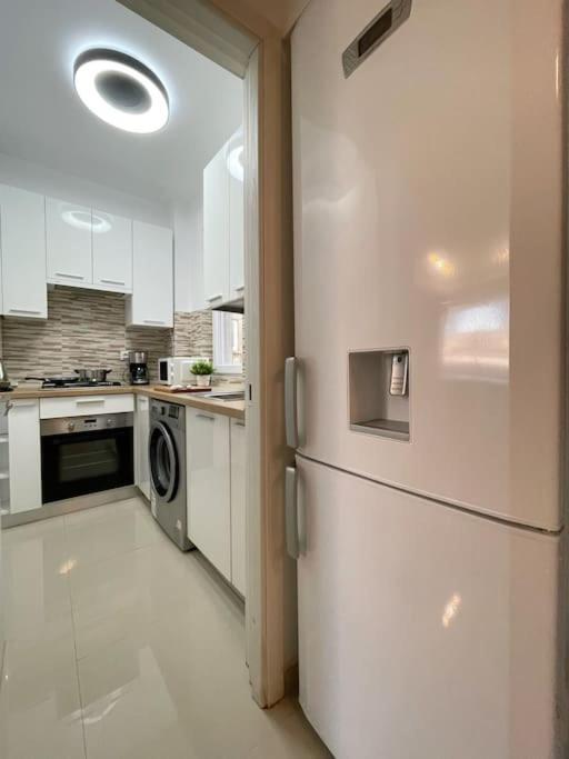 Consensus - Calea Victoriei Appartement Boekarest Buitenkant foto